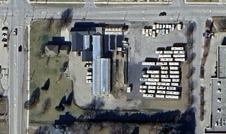 More details for 2 Carroll St, Strathroy, ON - Flex for Lease