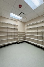 1437 Highway 6, Sugar Land, TX for lease Interior Photo- Image 2 of 5