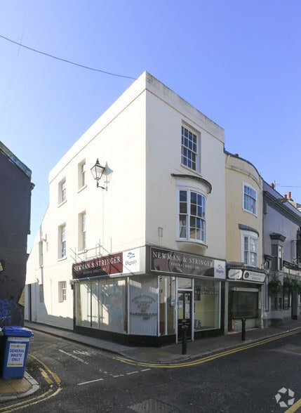 3 Trafalgar St, Brighton for lease - Building Photo - Image 2 of 3