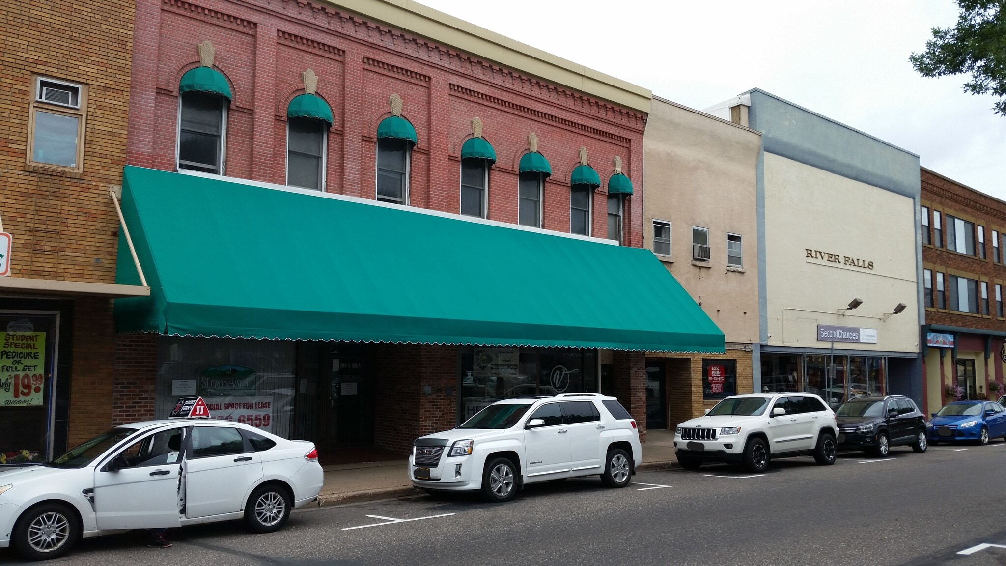 109 N Main St, River Falls, WI for lease Building Photo- Image 1 of 6