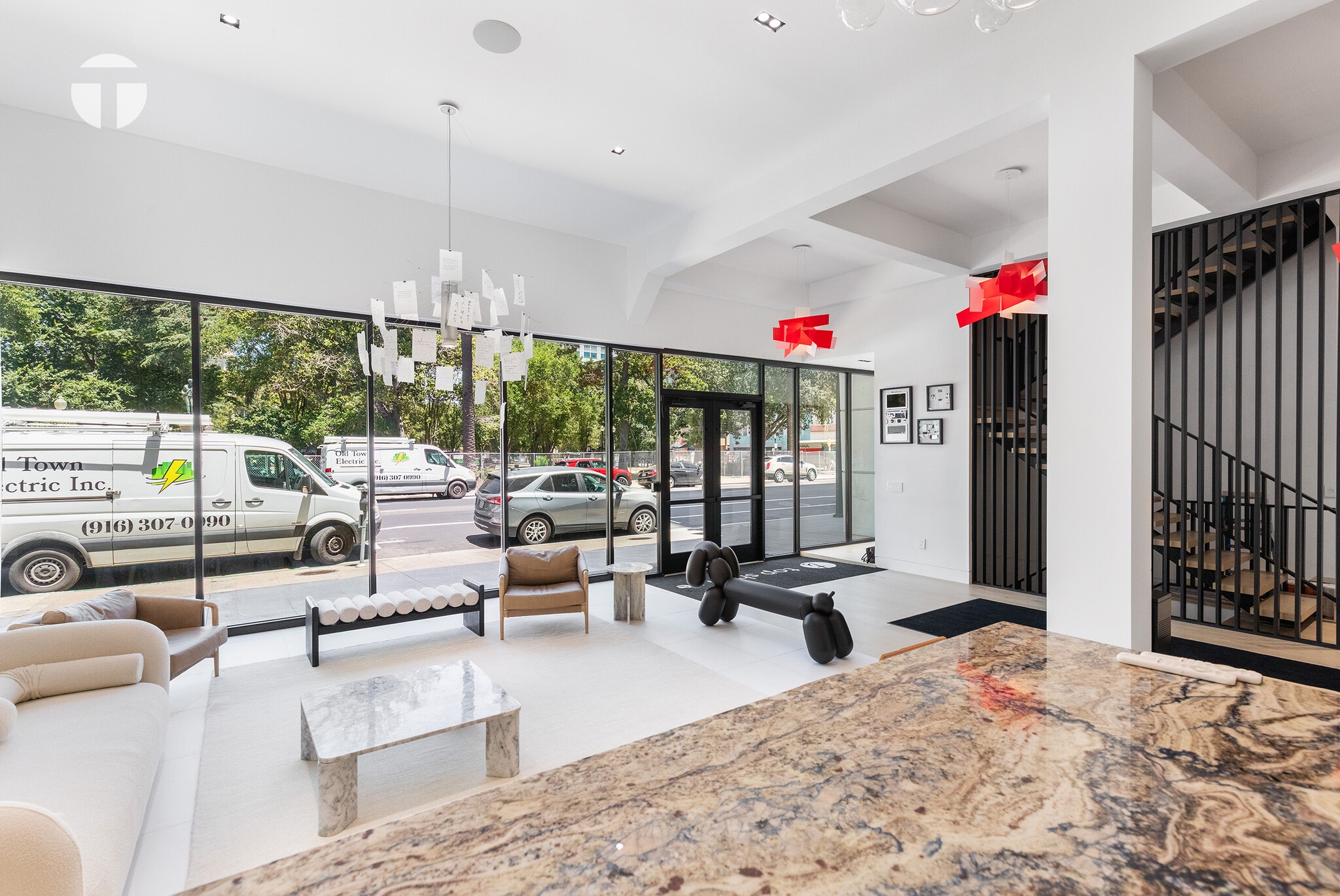 918 J St, Sacramento, CA for sale Interior Photo- Image 1 of 15