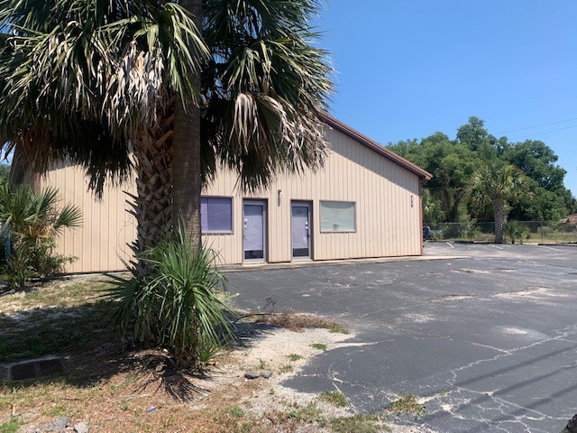 739 S Spring Garden Ave, Deland, FL for sale - Building Photo - Image 1 of 1