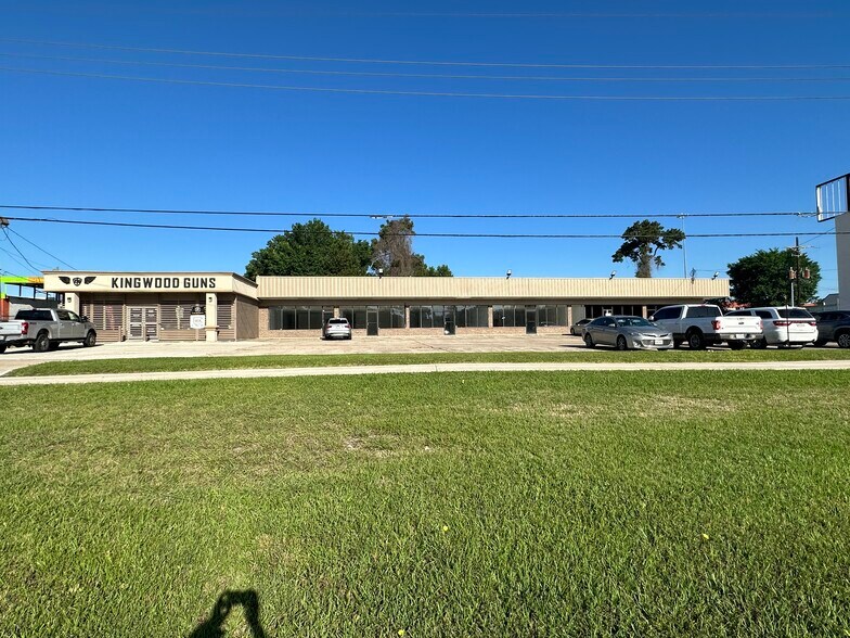 22323 Loop 494, Kingwood, TX à vendre - Photo du bâtiment - Image 2 de 4