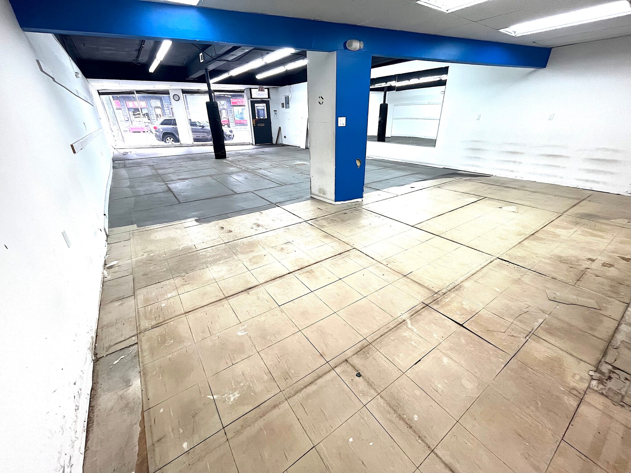 3-11 E Hartsdale Ave, Hartsdale, NY for lease Interior Photo- Image 1 of 8