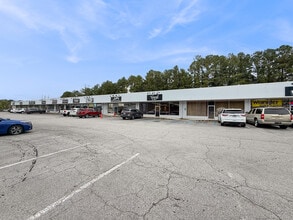 200-240 McFarland Blvd, Northport, AL for lease Interior Photo- Image 1 of 13