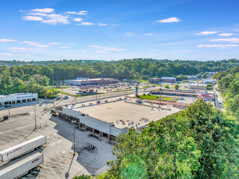 3600-3800 Ringgold Rd, Chattanooga, TN for lease - Aerial - Image 3 of 6