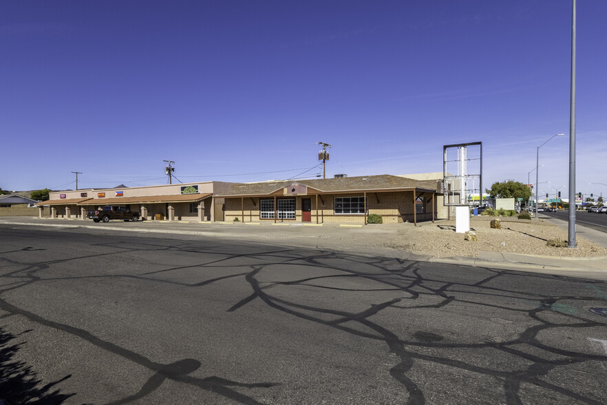 3001 N Stockton Hill Rd, Kingman, AZ for sale - Building Photo - Image 1 of 34