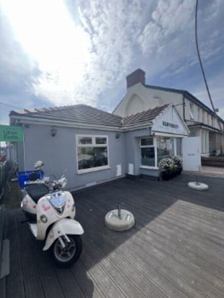 30 Nutter Rd, Thornton Cleveleys à vendre - Photo principale - Image 1 de 11