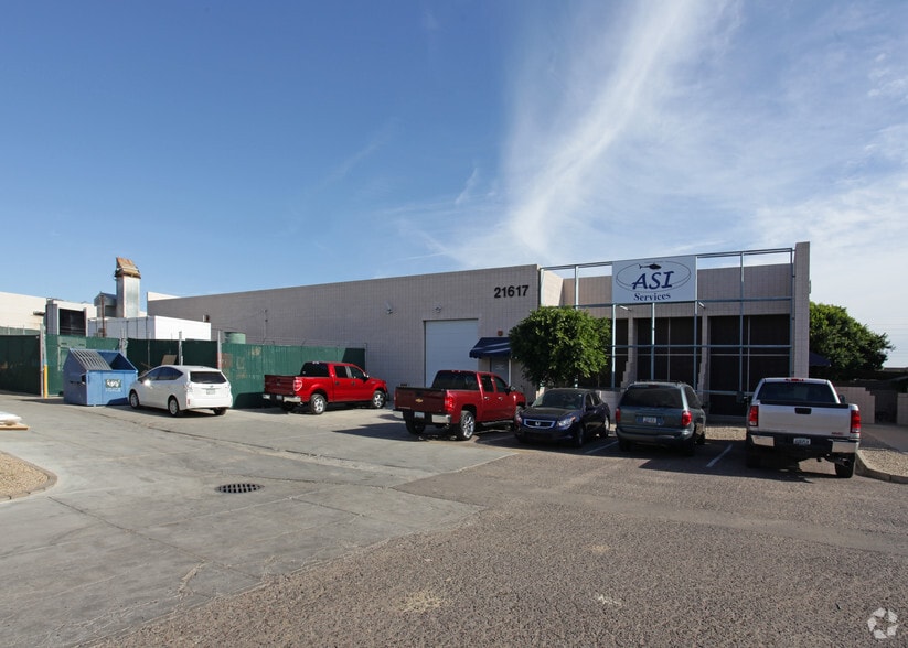 21617 N 2nd Ave, Phoenix, AZ for lease - Building Photo - Image 2 of 20