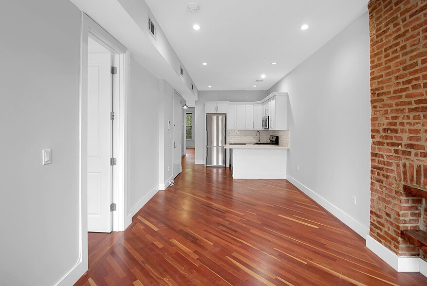 1419 Saint Johns Pl, Brooklyn, NY for sale - Building Photo - Image 3 of 9