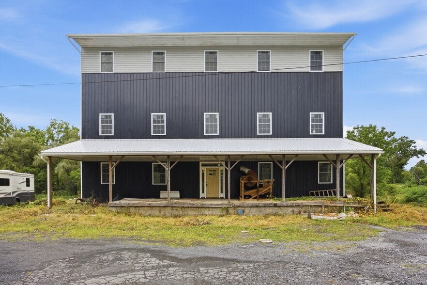 32 Mill St, Port Byron, NY for sale - Building Photo - Image 3 of 31