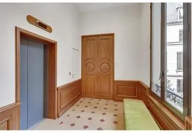 5 Rue Royale, Paris à louer - Photo du bâtiment - Image 2 de 10