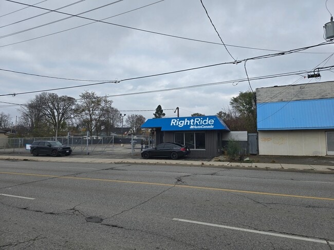 More details for 80 Adelaide St N, London, ON - Retail for Lease