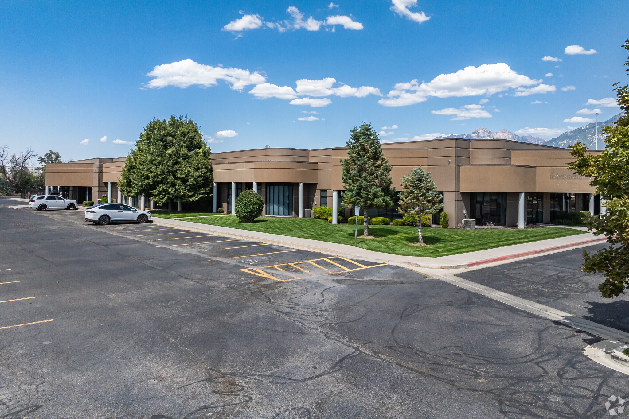 12894 S Pony Express Rd, Draper, UT for lease Primary Photo- Image 1 of 5