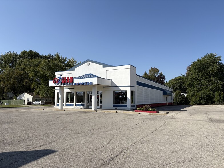 1015 Dexter Rd, Milan, MI for sale - Building Photo - Image 2 of 5