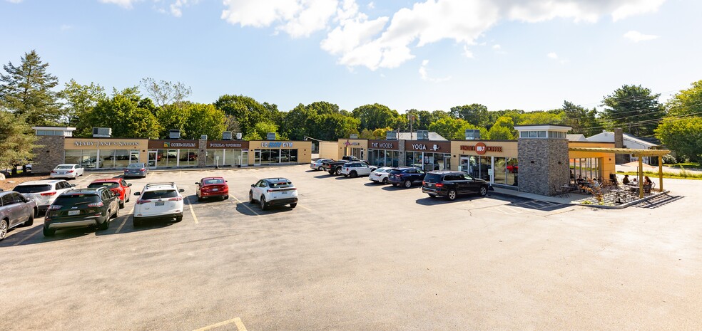 1525 Louisquisset Pike, Lincoln, RI for lease - Building Photo - Image 3 of 7