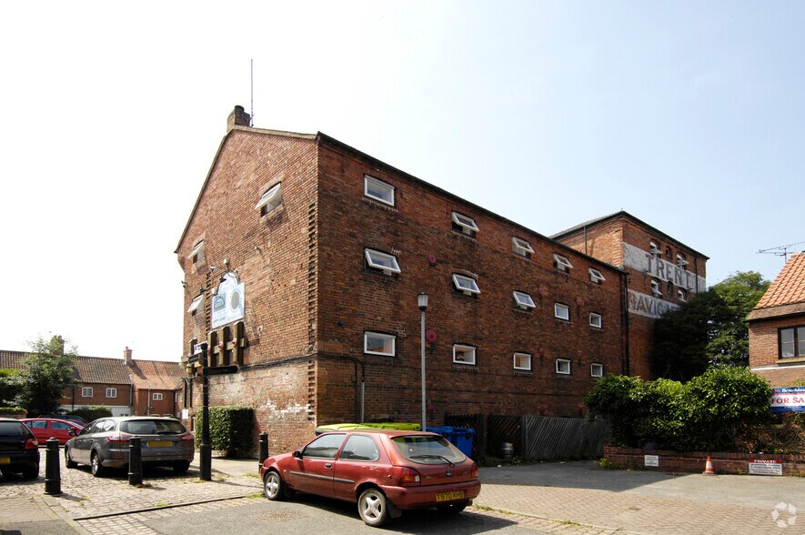 48 Mill Gate, Newark à louer - Photo du bâtiment - Image 2 de 6