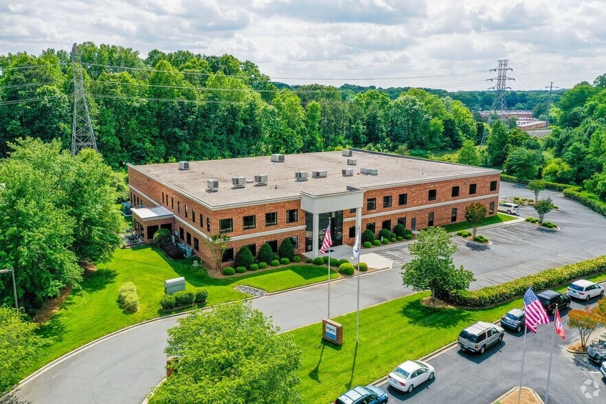 8012 Tower Point Dr, Charlotte, NC for lease - Aerial - Image 2 of 13