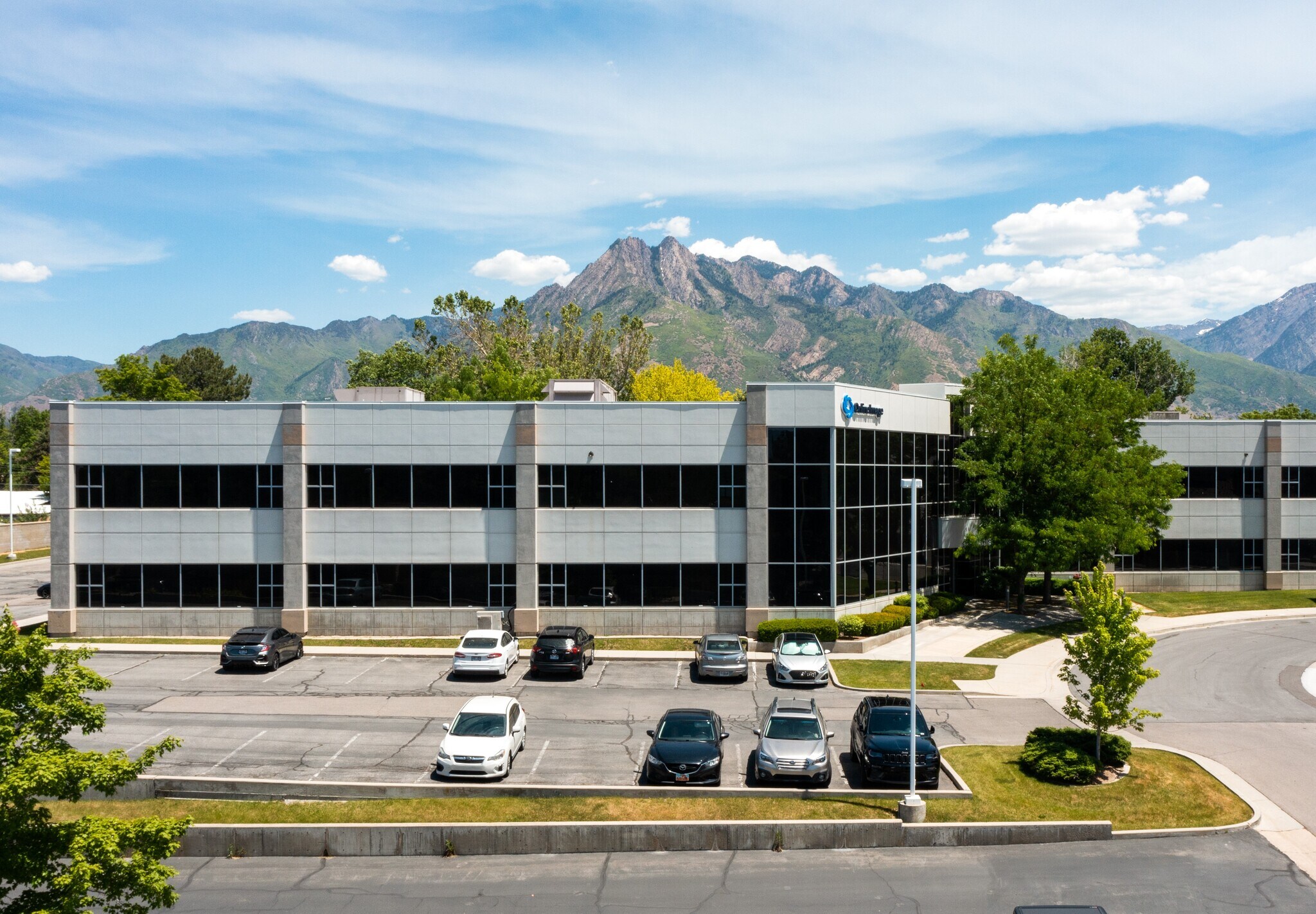 5353 S 960 E, Salt Lake City, UT à louer Photo du bâtiment- Image 1 de 8