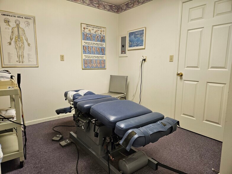 1637 N Main Street Ext, Butler, PA for sale - Building Photo - Image 2 of 24