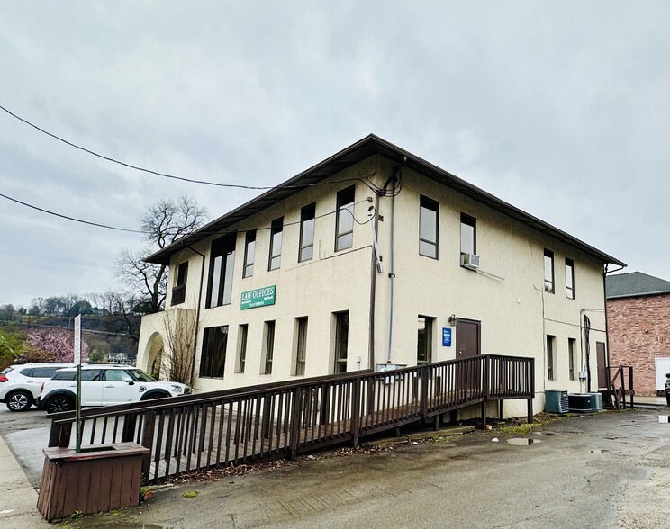 262 S Water St, Kittanning, PA for lease - Building Photo - Image 3 of 5