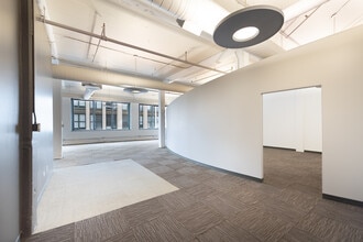 850 W Jackson Blvd, Chicago, IL for lease Interior Photo- Image 2 of 10