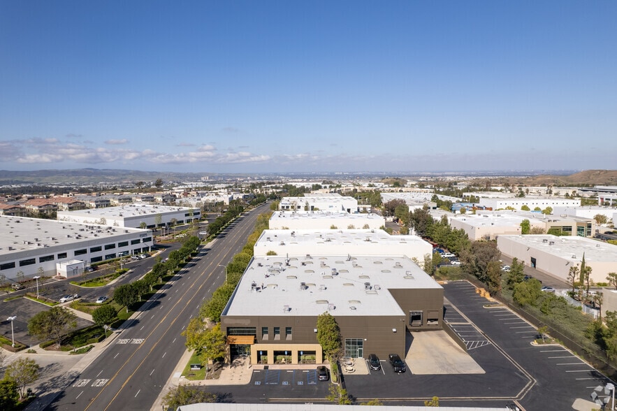 25901 Commercentre Dr, Lake Forest, CA for lease - Aerial - Image 3 of 8