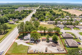 Plus de détails pour 1380 Butterfield Coach Rd, Springdale, AR - Bureau à vendre