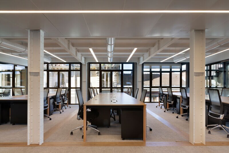 Office in Paris for lease - Building Photo - Image 2 of 20