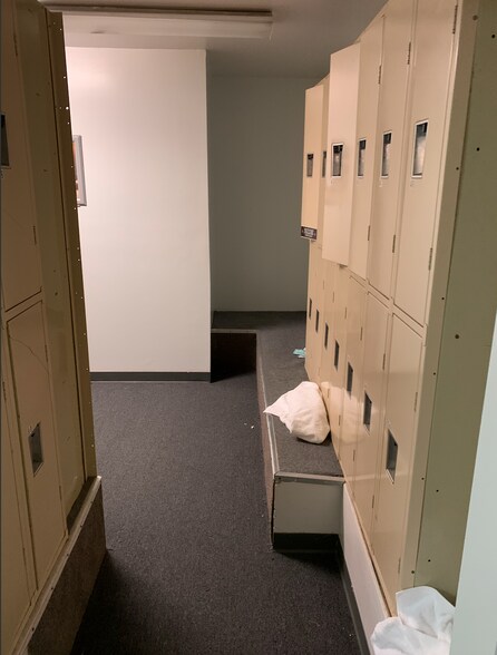 3215-3219 N Broadway St, Chicago, IL à louer - Photo du bâtiment - Image 3 de 14