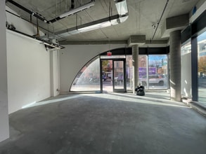 Retail in for lease Interior Photo- Image 1 of 3