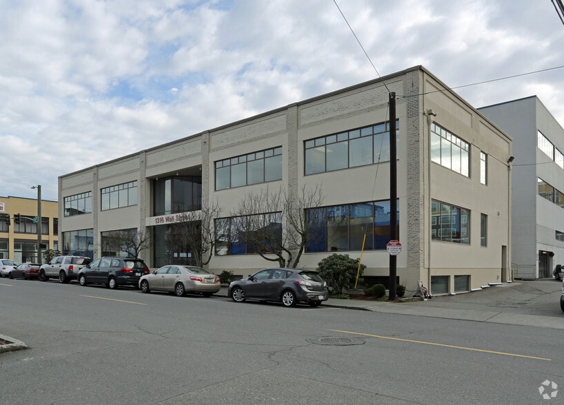 1316 Wall St, Everett, WA à vendre - Photo du bâtiment - Image 2 de 25