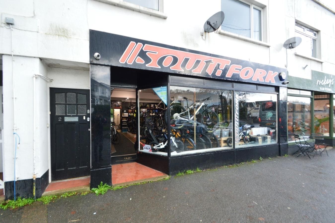 2 Exeter Rd, Braunton for lease Primary Photo- Image 1 of 7