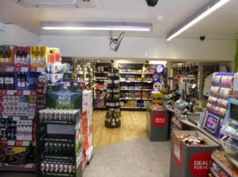 4 Church St, Bishops Lydeard for sale - Interior Photo - Image 2 of 2