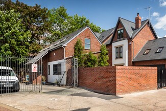 More details for R/O 26 Church St, Altrincham - Office for Lease
