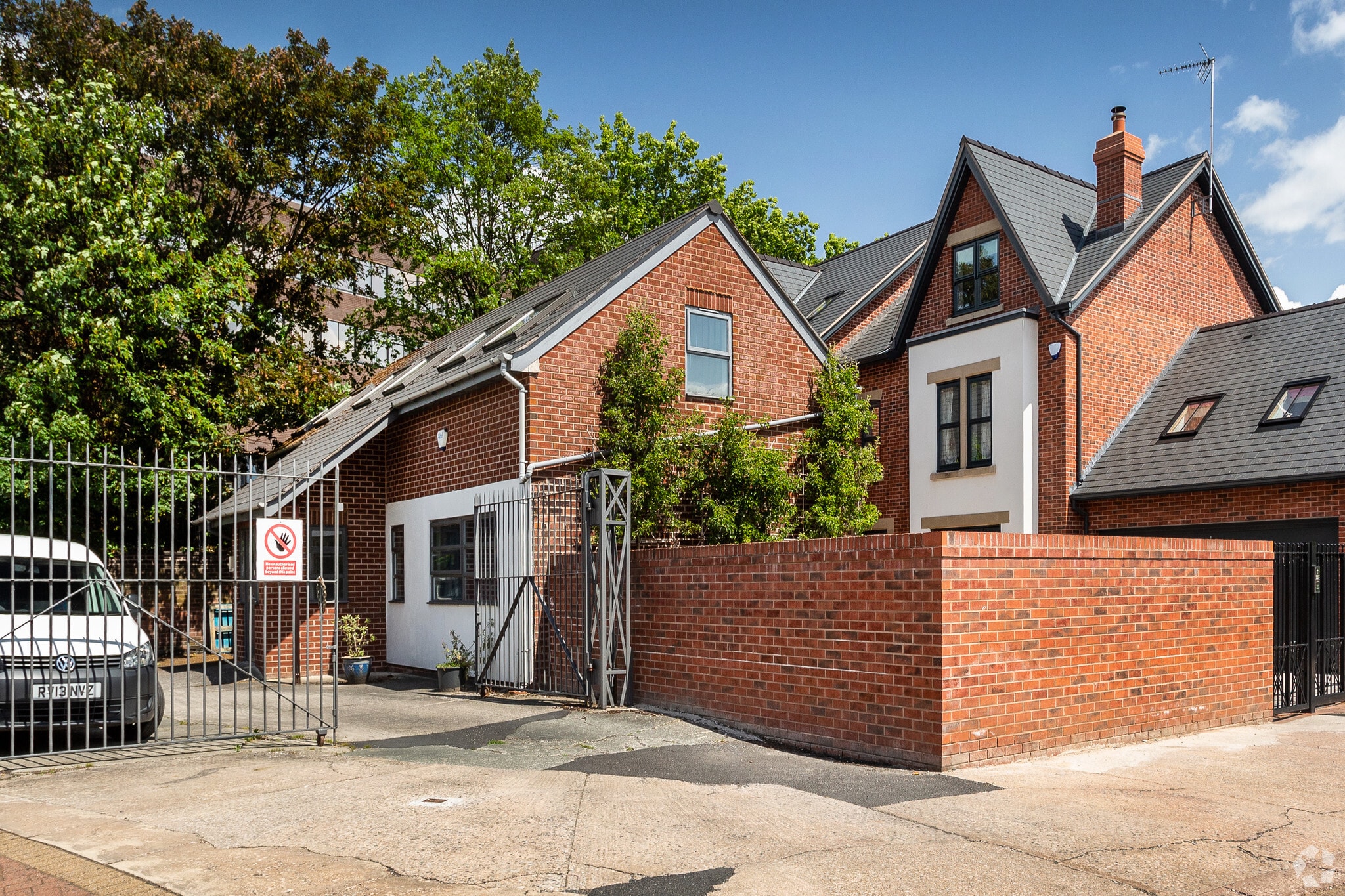 R/O 26 Church St, Altrincham for lease Primary Photo- Image 1 of 2