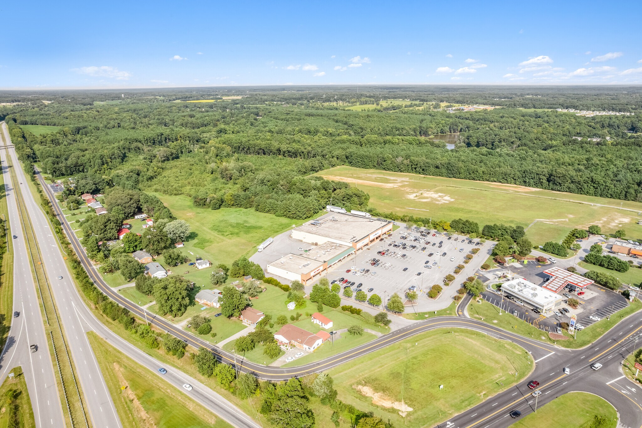 1419 E Andrews Ave, Henderson, NC for lease Primary Photo- Image 1 of 13