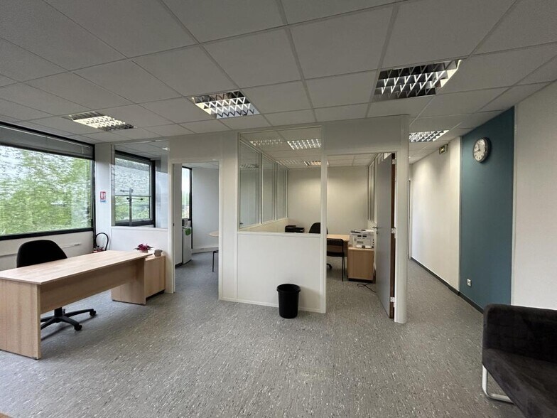 644 Avenue L'occitane 31670 Labege, Labège à louer - Photo du bâtiment - Image 3 de 5