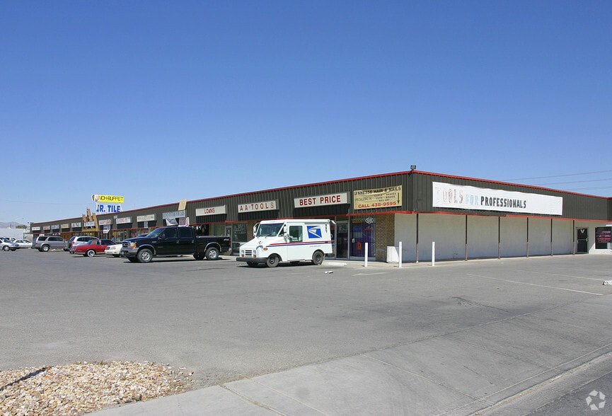 1000 N Nellis Blvd, Las Vegas, NV for sale - Building Photo - Image 2 of 6