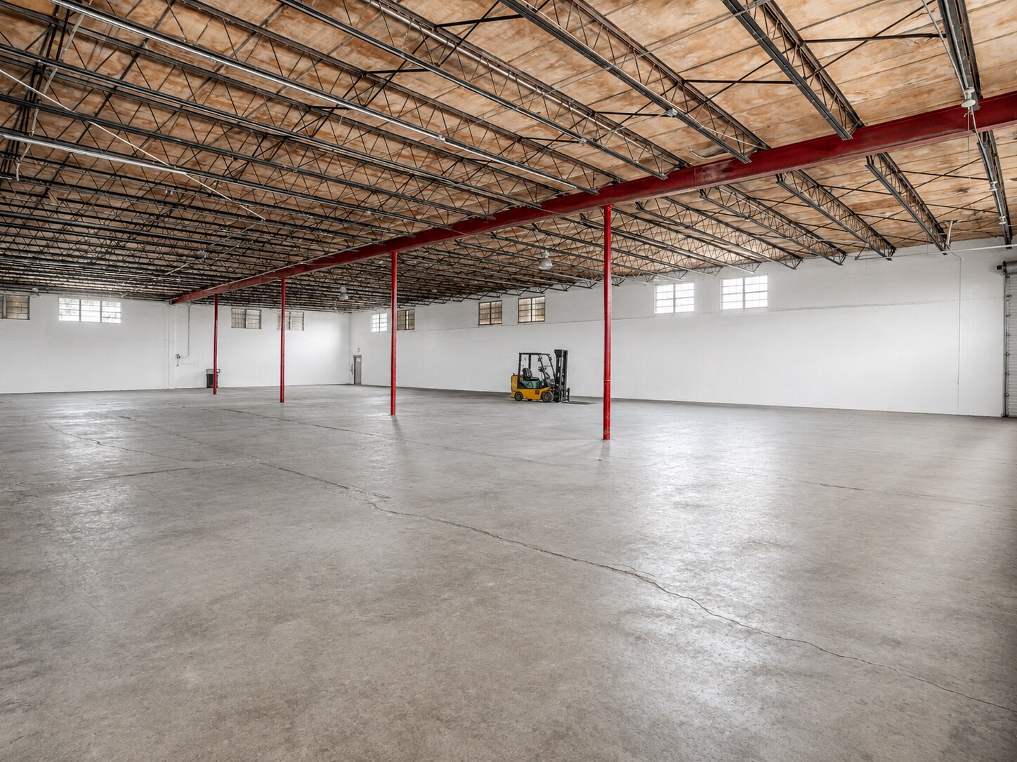 455 E 10th Ave, Hialeah, FL for sale Interior Photo- Image 1 of 25
