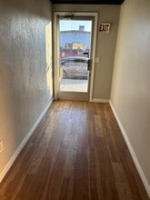 4632 District Blvd, Bakersfield, CA à louer Photo intérieure- Image 2 de 6