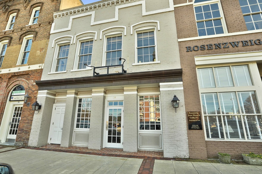 34 S Court Sq, Newnan, GA à louer - Photo du bâtiment - Image 2 de 3