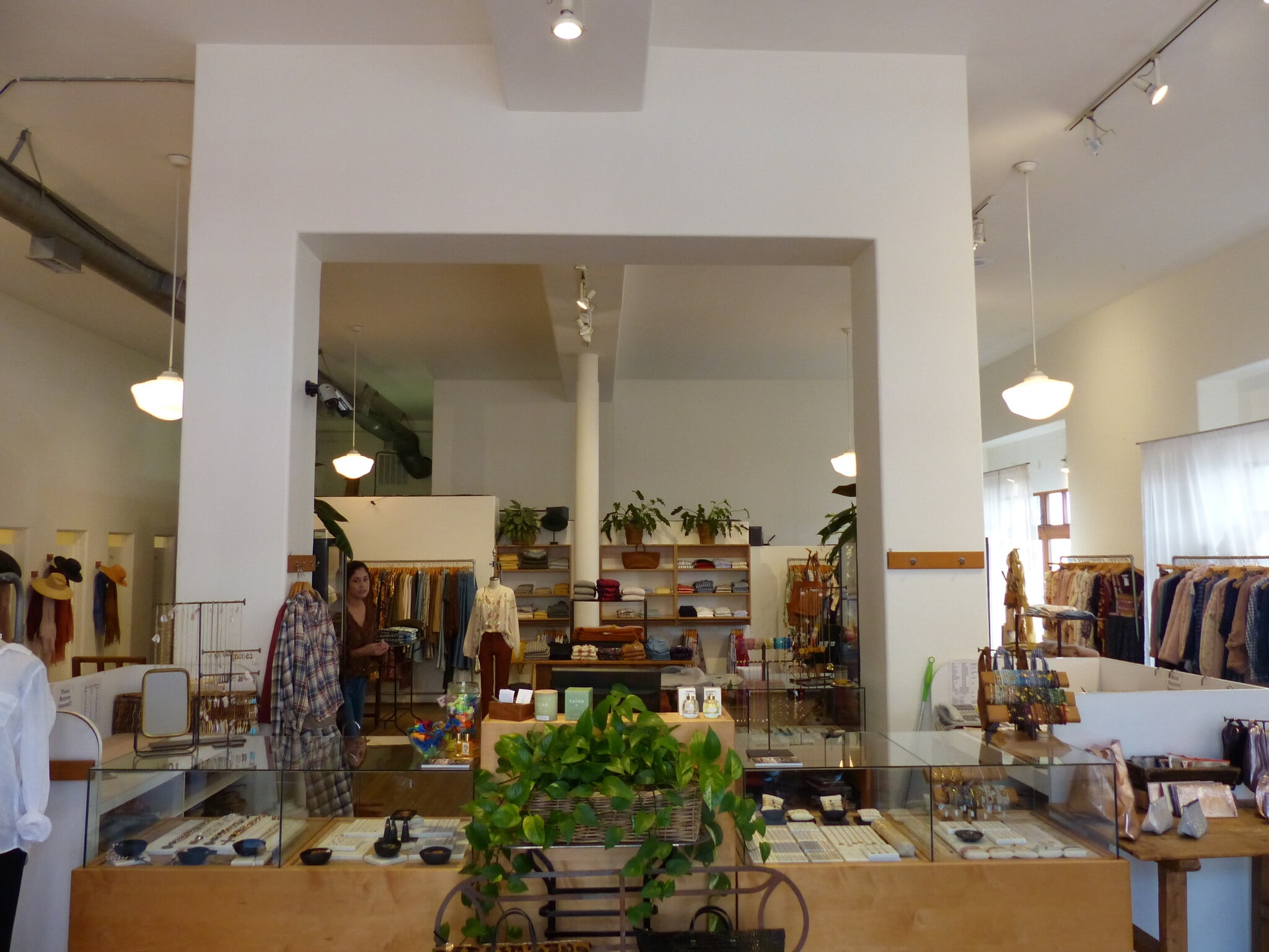 209-651 Paseo Nuevo, Santa Barbara, CA à louer Photo intérieure- Image 1 de 7