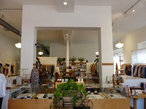 209-651 Paseo Nuevo, Santa Barbara, CA à louer Photo intérieure- Image 1 de 7