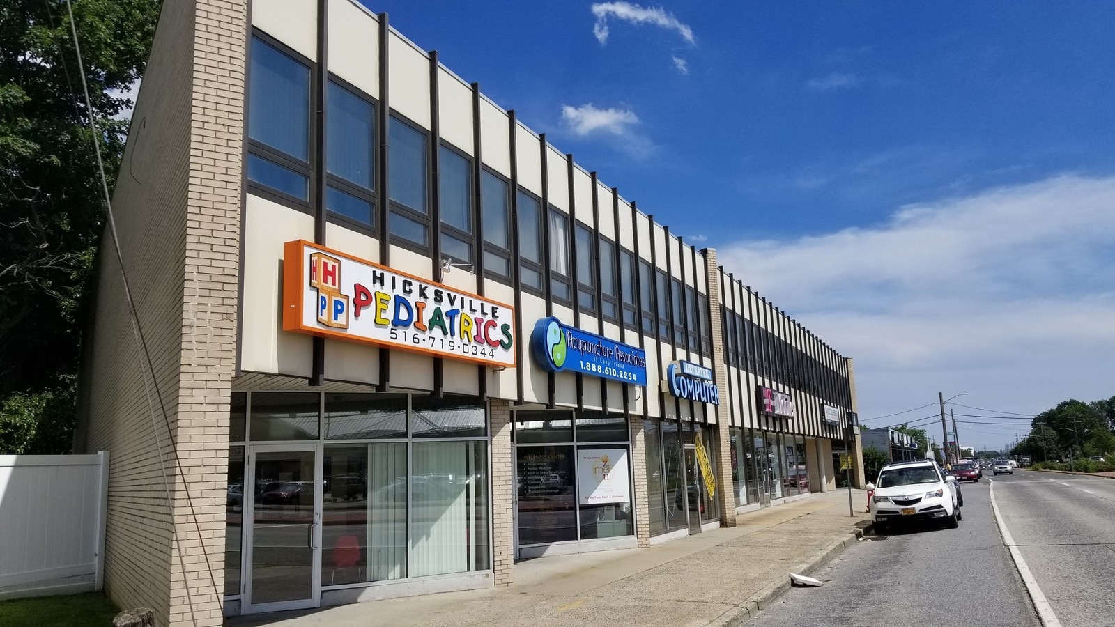 535 S Broadway, Hicksville, NY for lease Primary Photo- Image 1 of 46