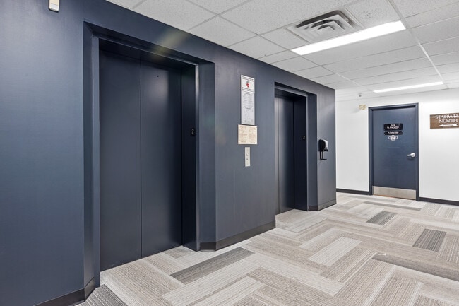 More details for 770 Broadview Ave, Ottawa, ON - Office/Medical for Lease