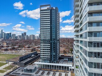 More details for 668 Dundas St E, Toronto, ON - Multifamily for Sale