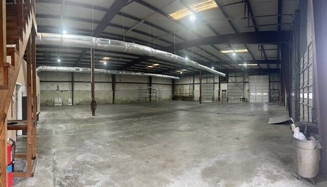 345 Third St, Forest Park, GA à vendre - Photo intérieure - Image 3 de 9