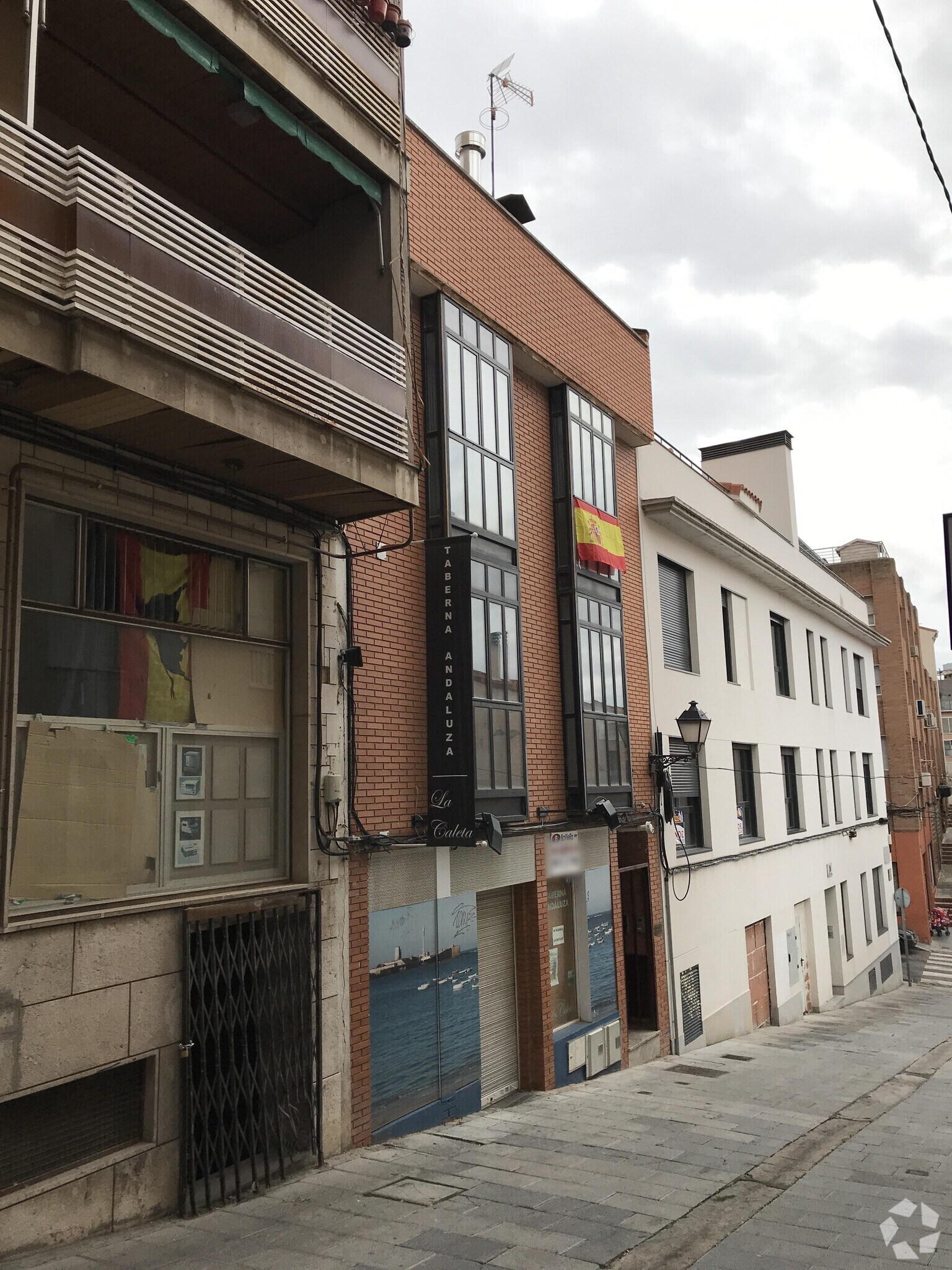 Retail in Guadalajara, Guadalajara for lease Building Photo- Image 1 of 2