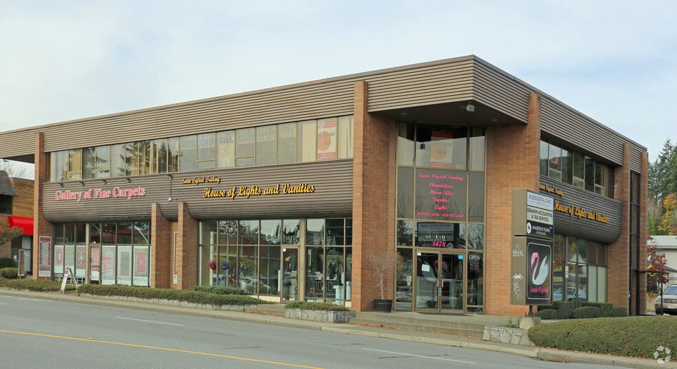 1478-1480 Marine Dr, North Vancouver District, BC à louer - Photo du bâtiment - Image 3 de 4